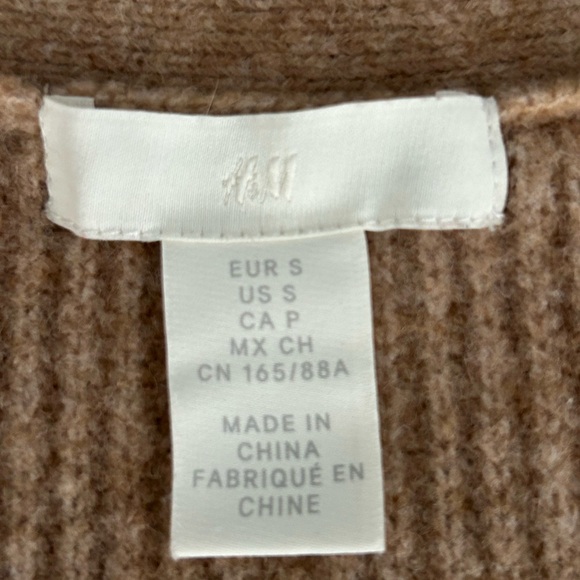 H&M Brown Wool Blend Ribbed Button Up Cropped Cardigan Sweater Women’s Small - Picture 4 of 7